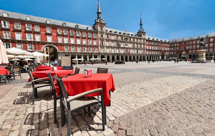 summer terrazes in summer madrid