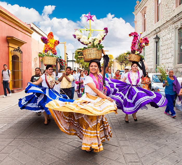 Are you coming for a walk in Oaxaca?