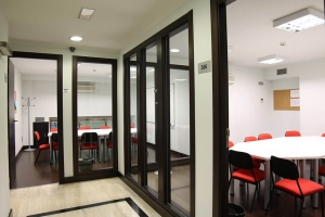 我们在巴塞罗那的学校 BARCELONA 13