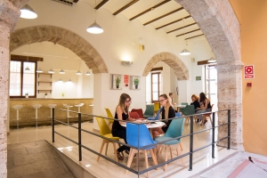 NUESTRA ESCUELA EN VALENCIA DQ 4