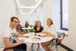 LA NOSTRA SCUOLA Malaga dq 20