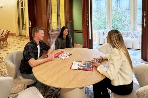 ONZE SCHOOL IN BARCELONA DQ 11